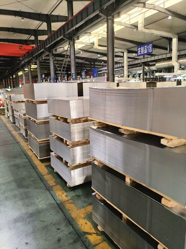 5.6/5.6 Lámina T4 con revestimiento pesado de estaño electrolítico para estampado de tapas de latas industriales 0.22mm-0.35mm Embalaje